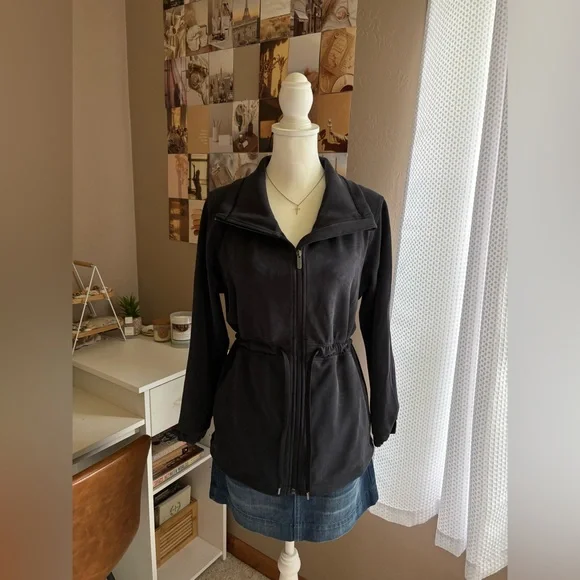 Lululemon Softstreme cinched waist jacket size 2 - Picture 1 of 9